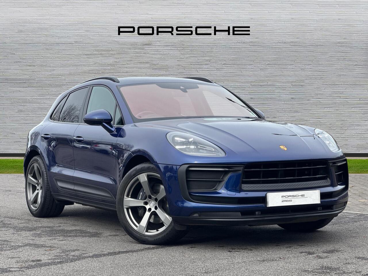 Main listing image - Porsche Macan