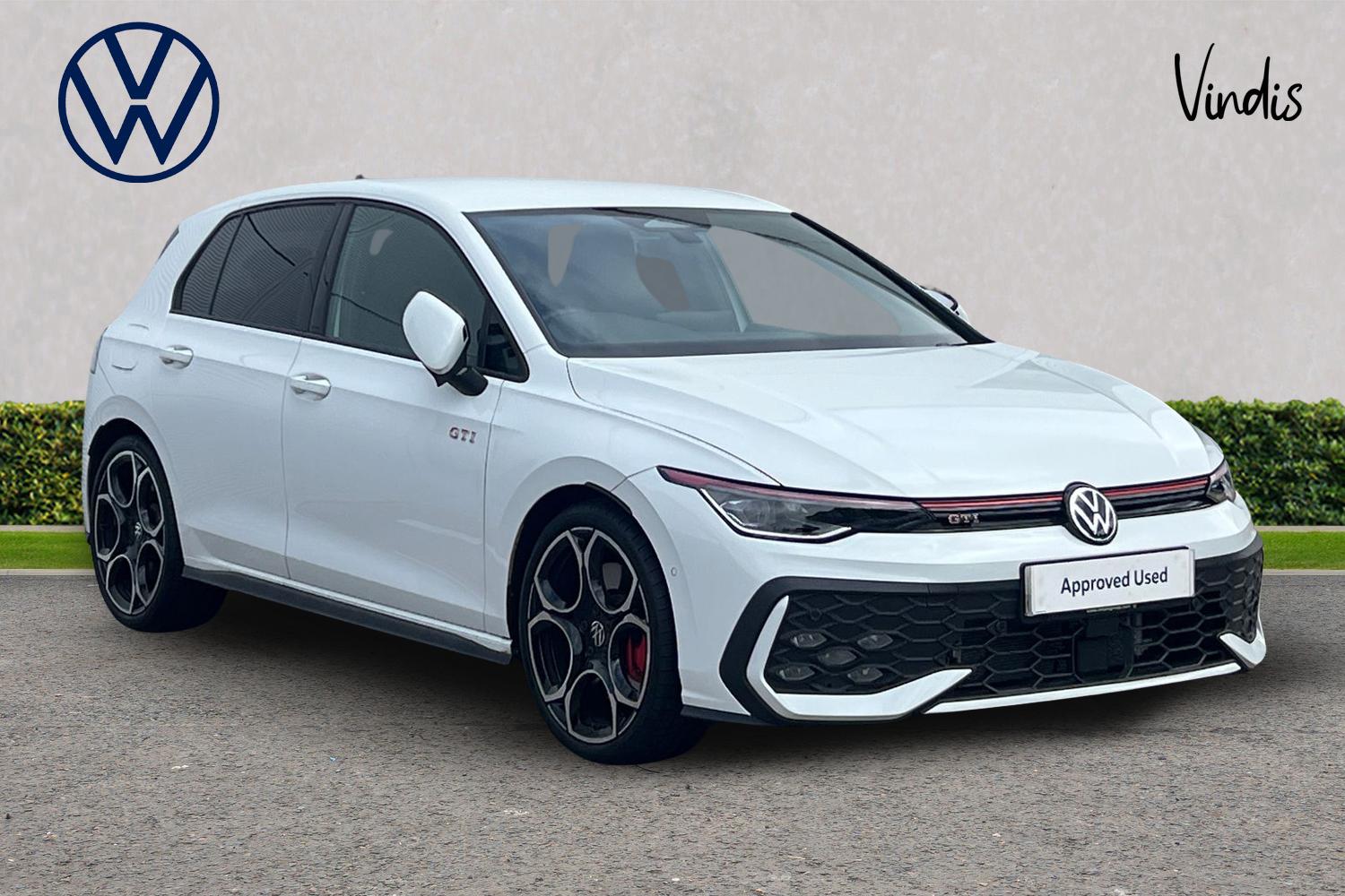 Main listing image - Volkswagen Golf