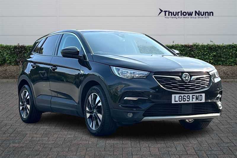 Main listing image - Vauxhall Grandland X