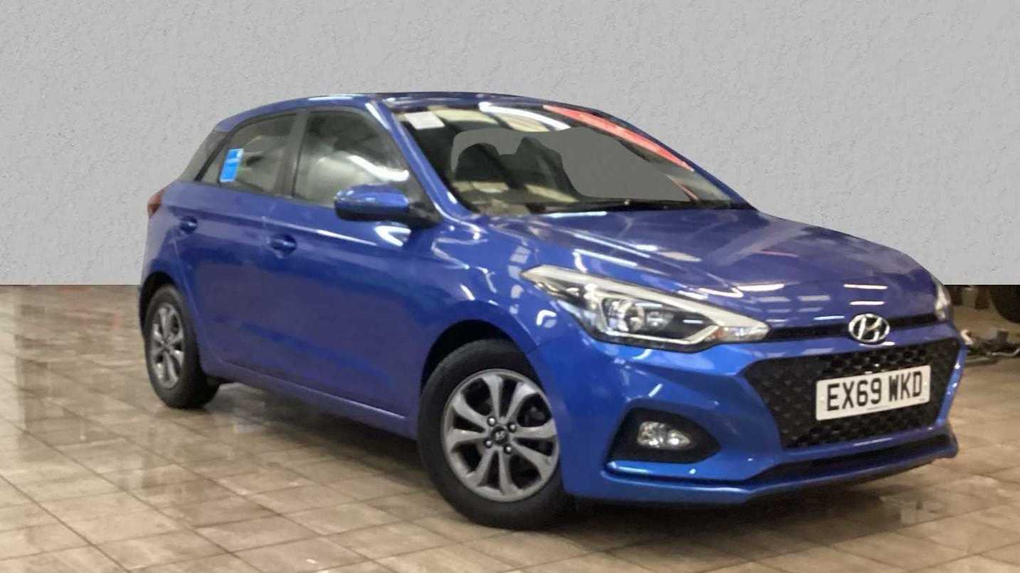 Main listing image - Hyundai i20