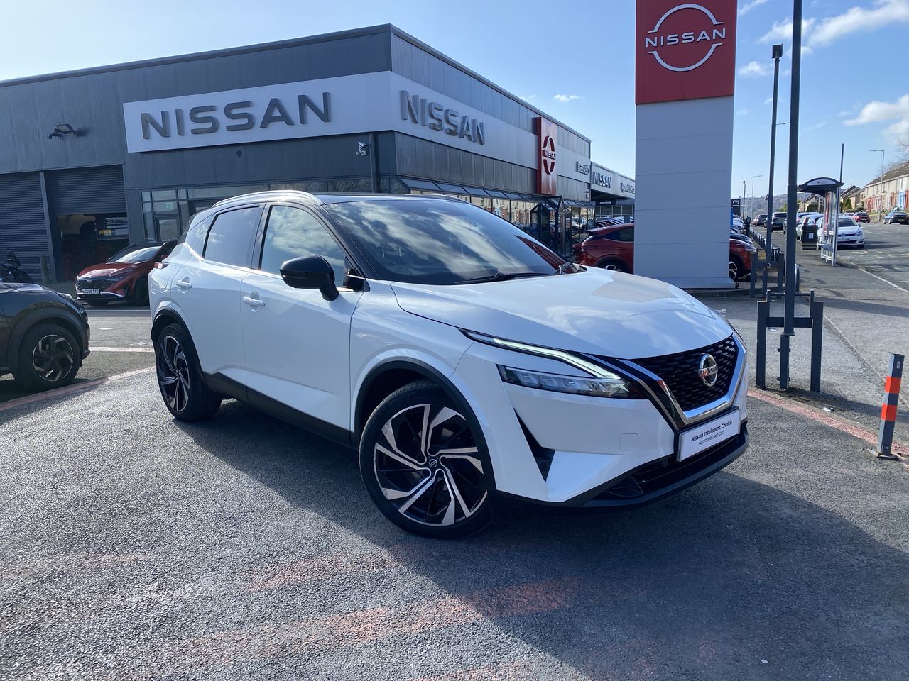 Main listing image - Nissan Qashqai