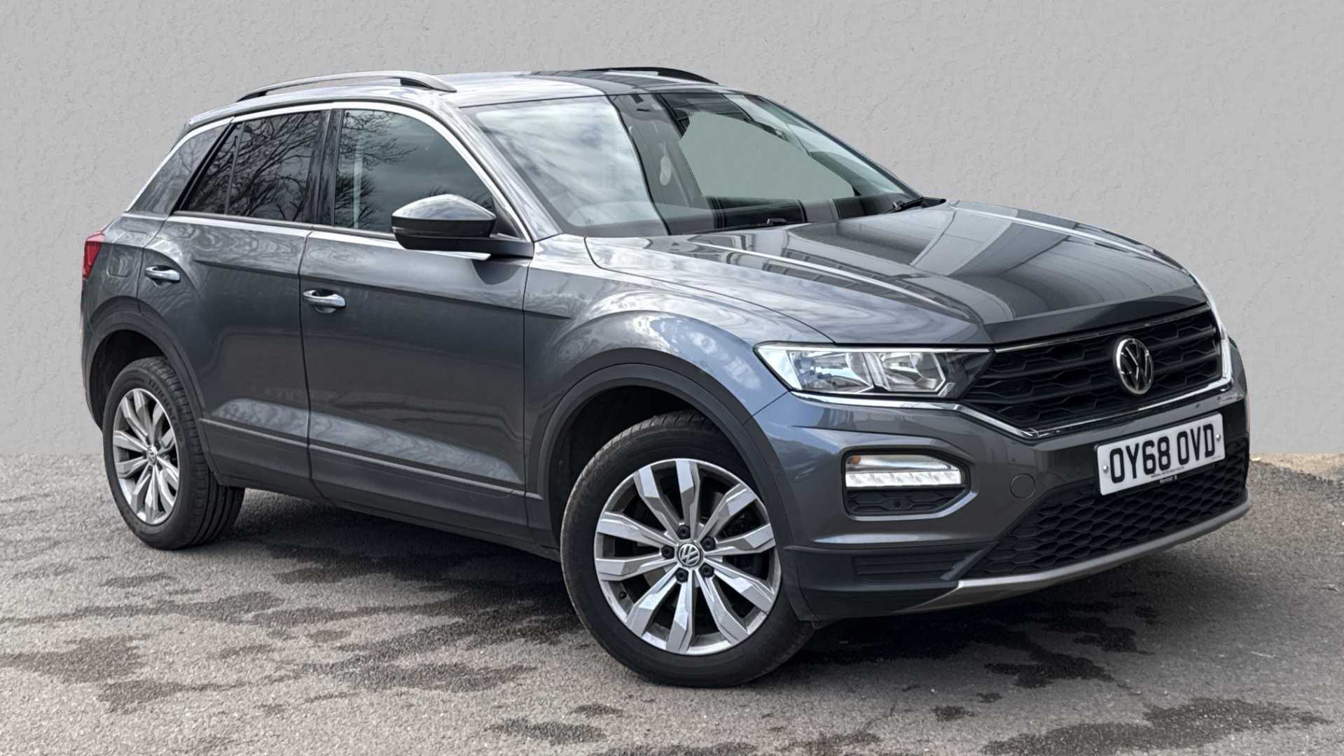 Main listing image - Volkswagen T-Roc