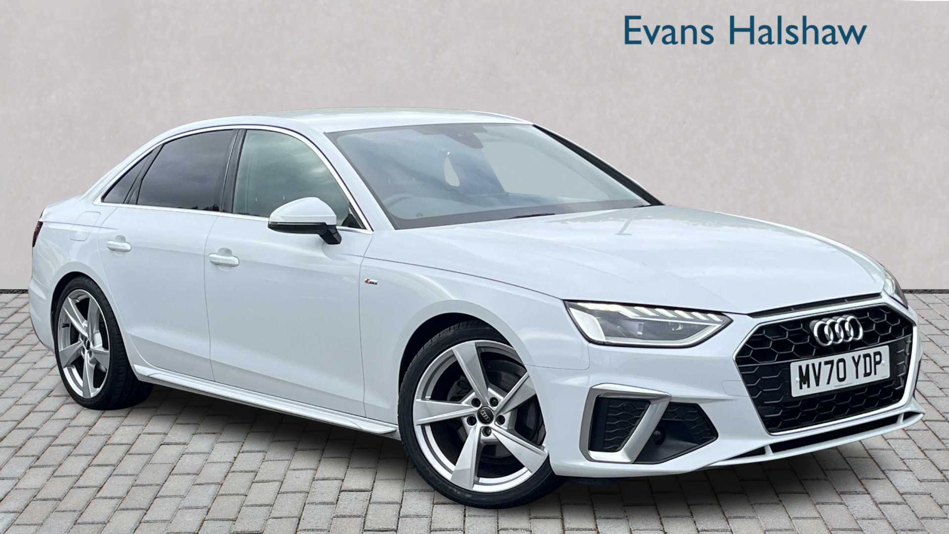 Main listing image - Audi A4