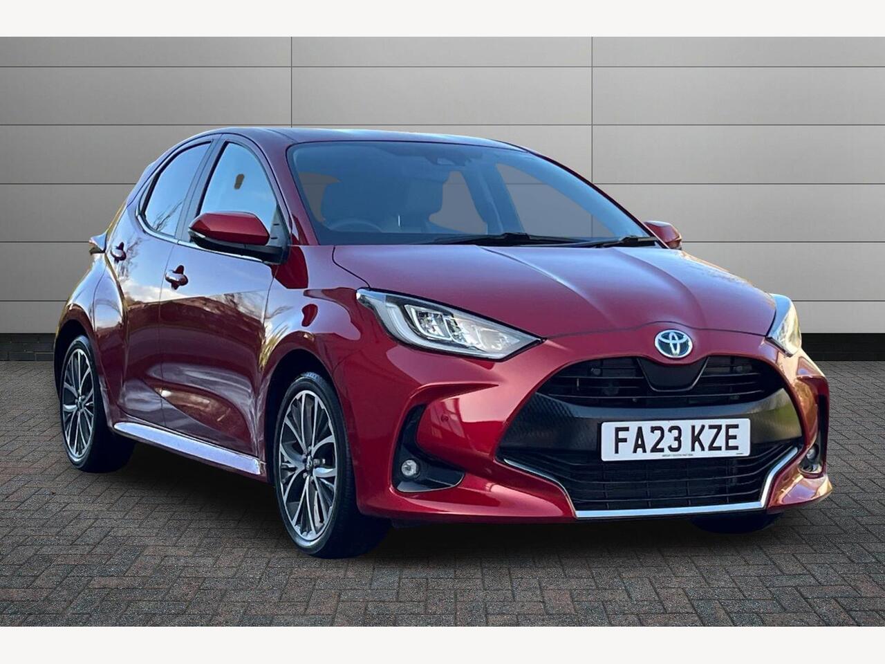 Main listing image - Toyota Yaris