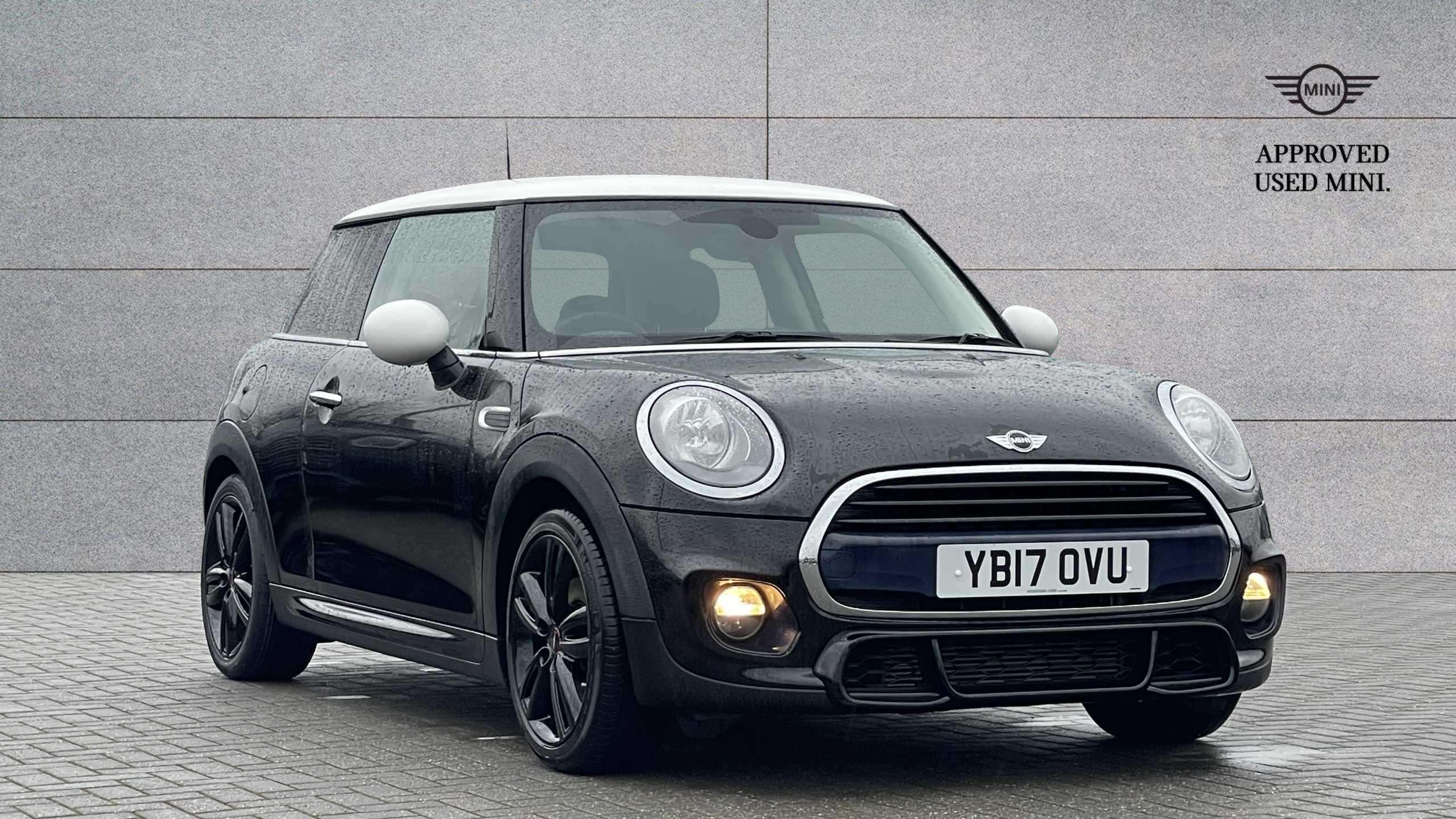 Main listing image - MINI Hatchback