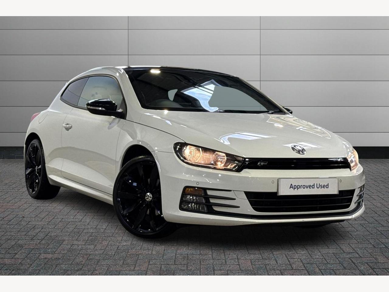 Main listing image - Volkswagen Scirocco R