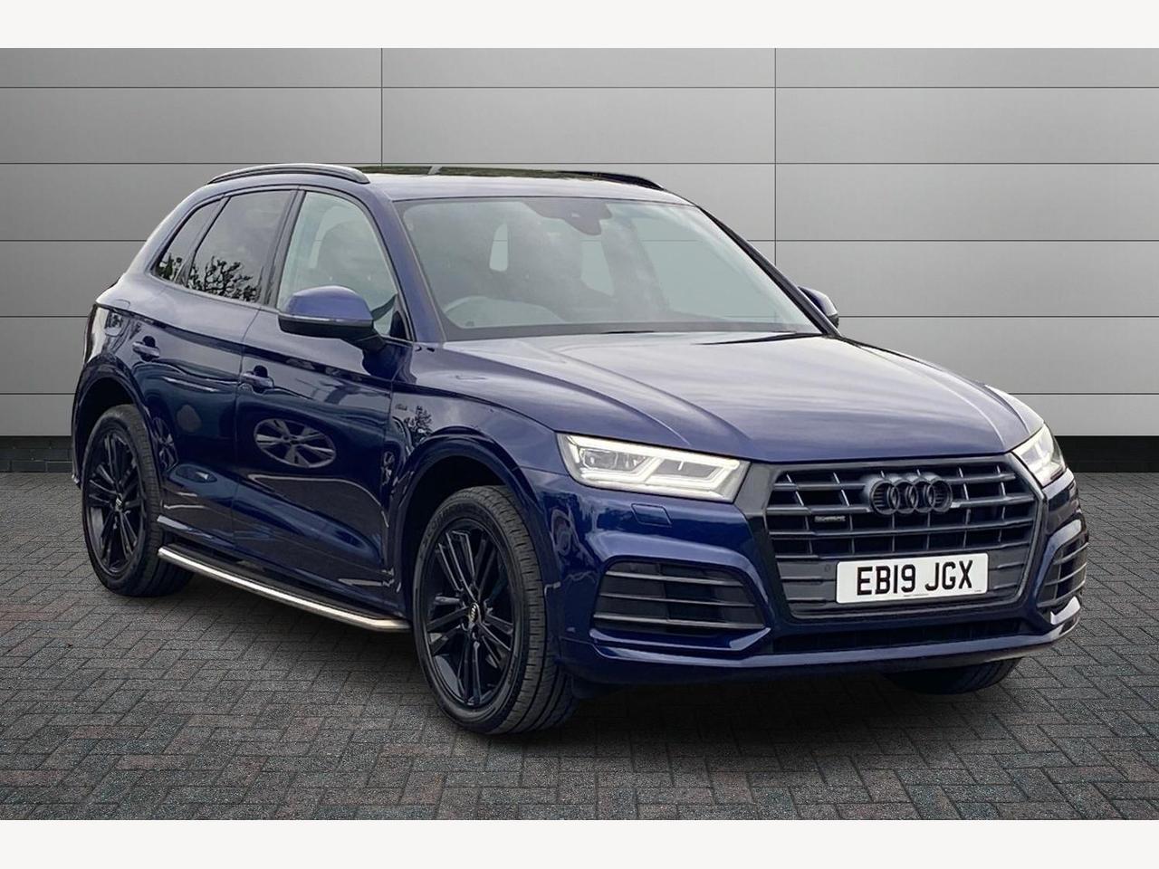 Main listing image - Audi Q5