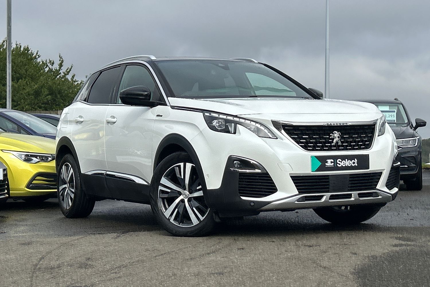 Main listing image - Peugeot 3008