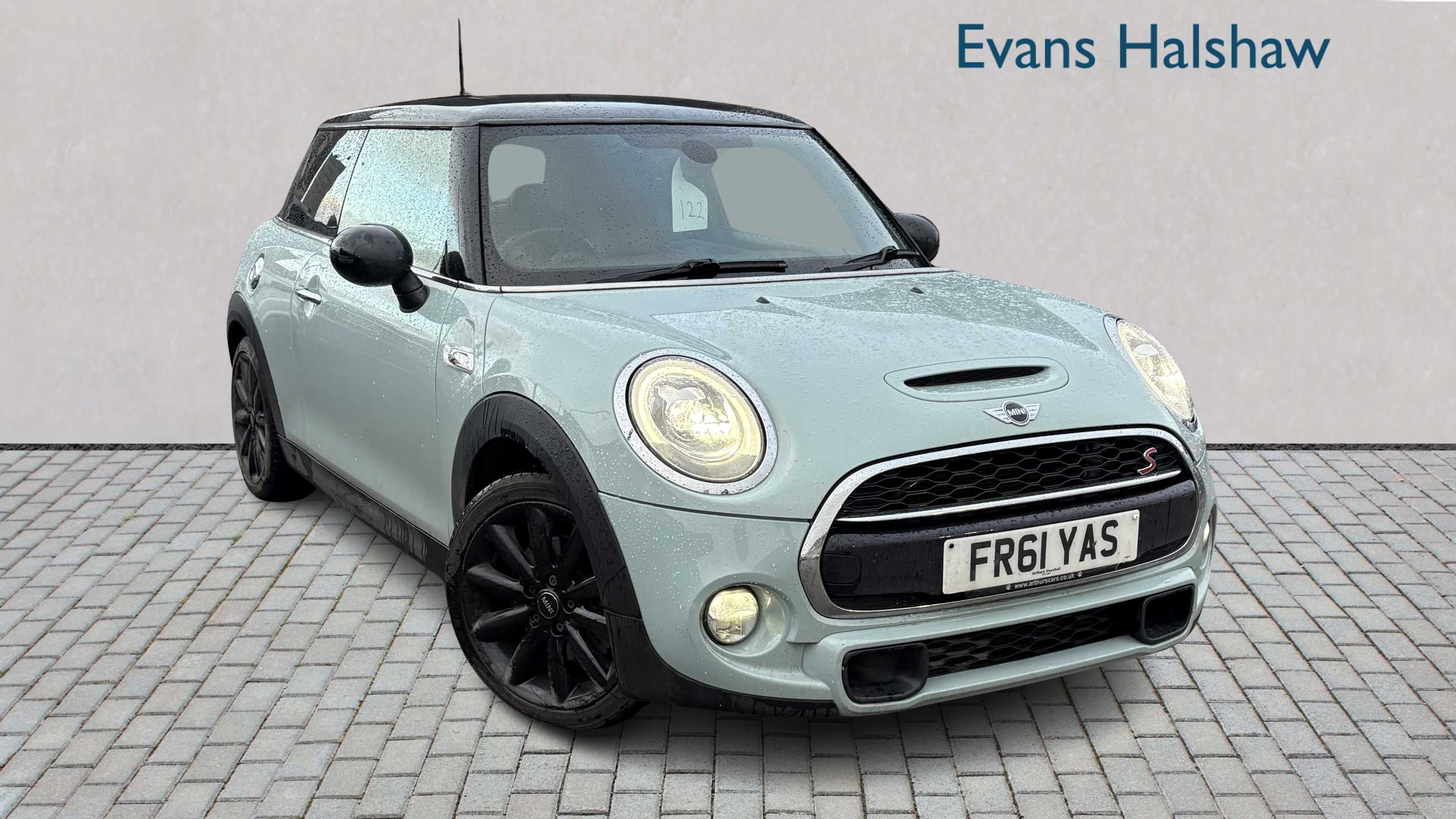 Main listing image - MINI Hatchback