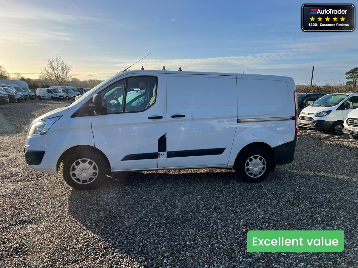 Main listing image - Ford Transit Custom