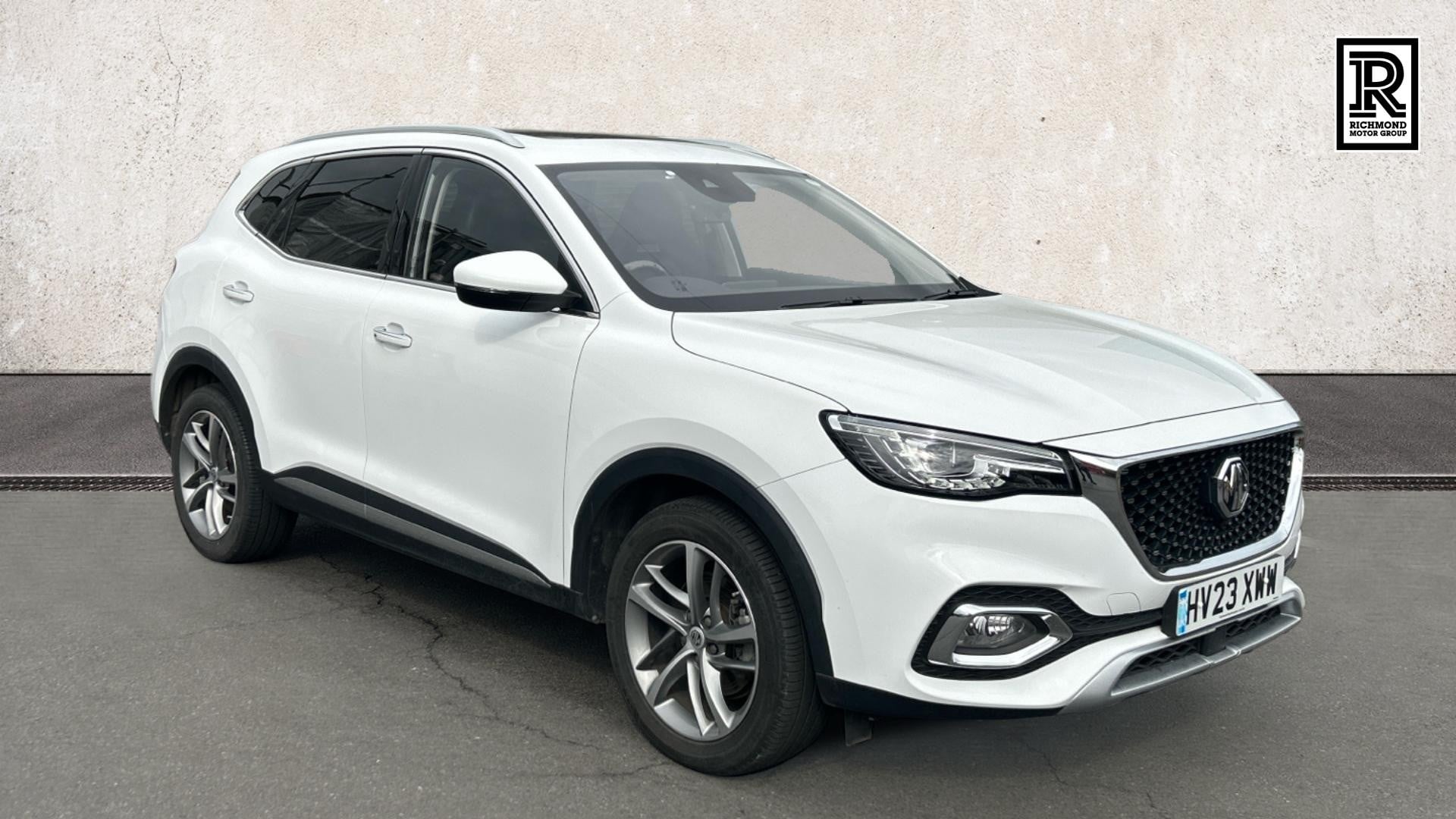 Main listing image - MG HS