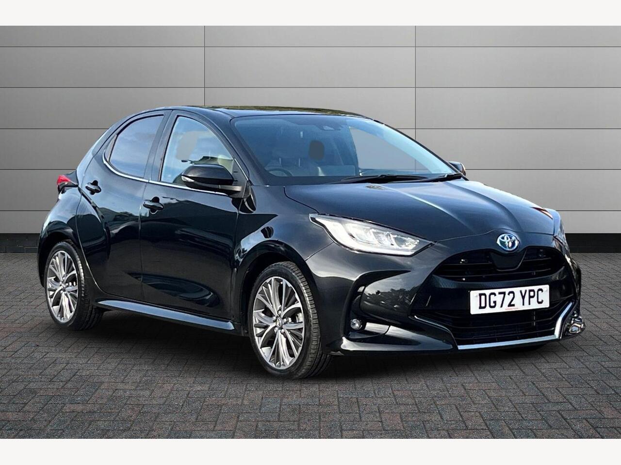 Main listing image - Toyota Yaris