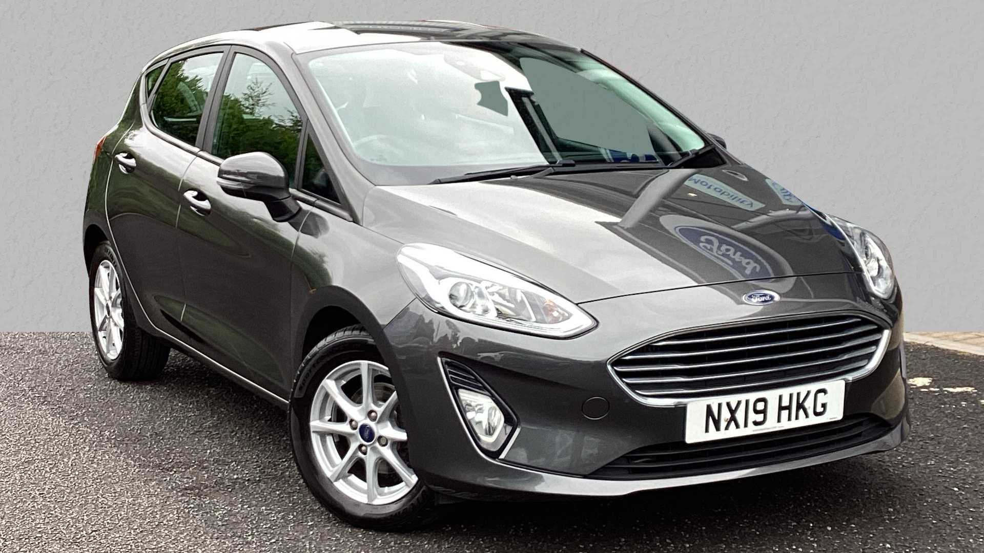 Main listing image - Ford Fiesta