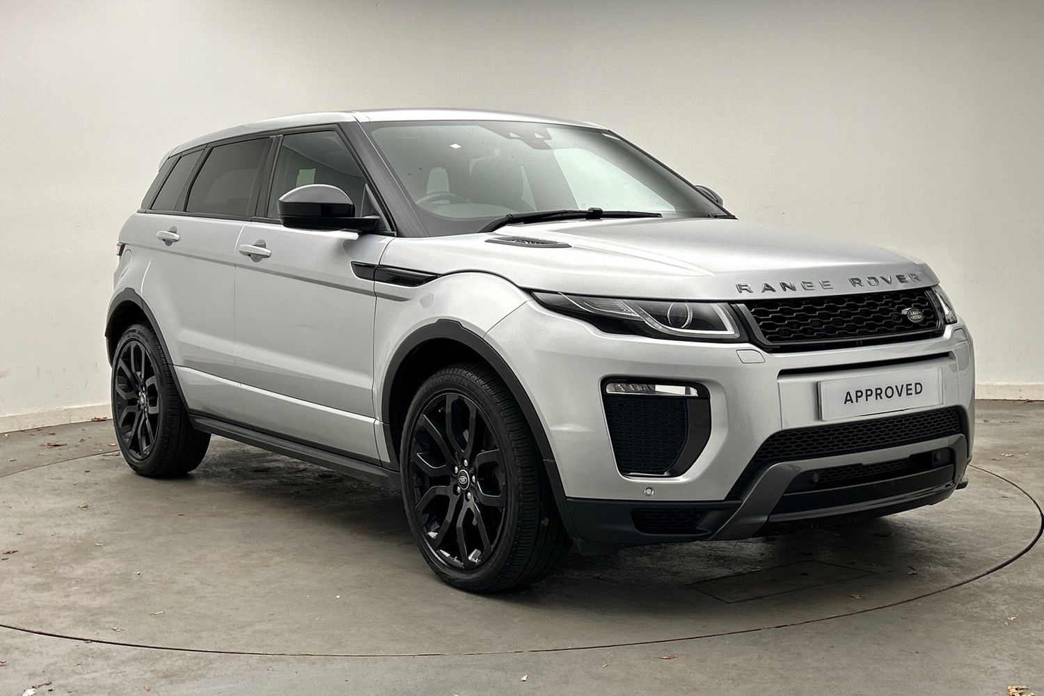 Main listing image - Land Rover Range Rover Evoque