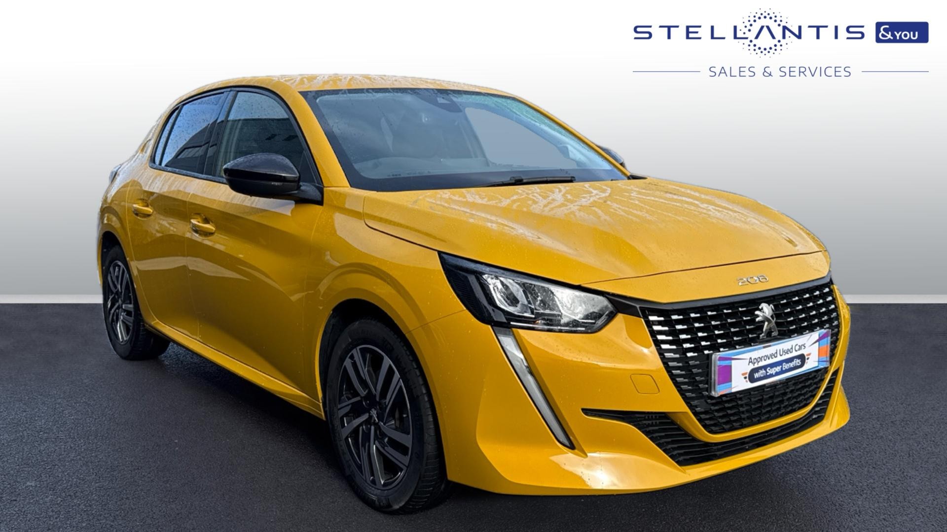 Main listing image - Peugeot 208