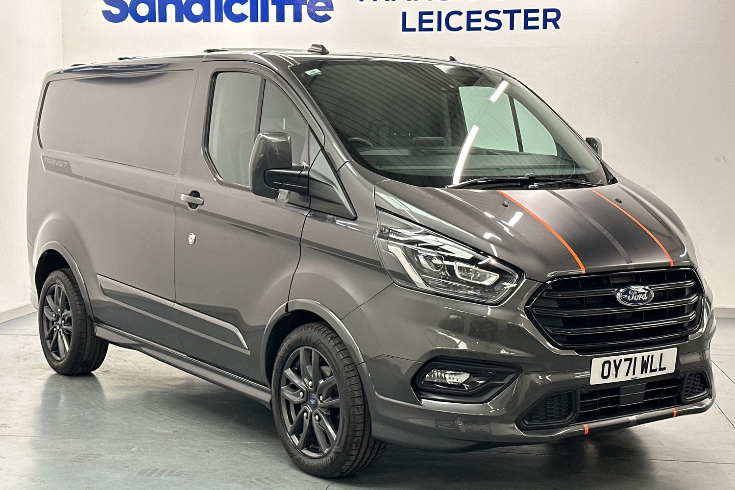 Main listing image - Ford Transit Custom