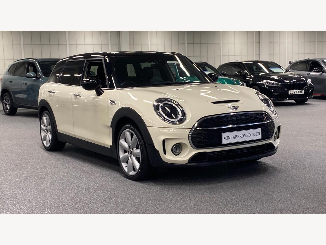 Main listing image - MINI Clubman