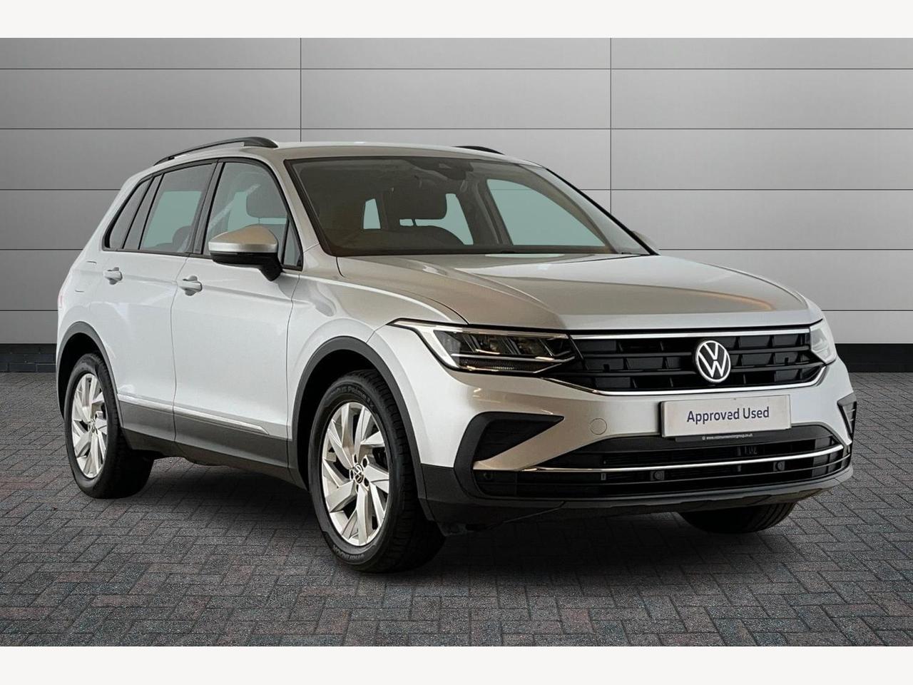 Main listing image - Volkswagen Tiguan