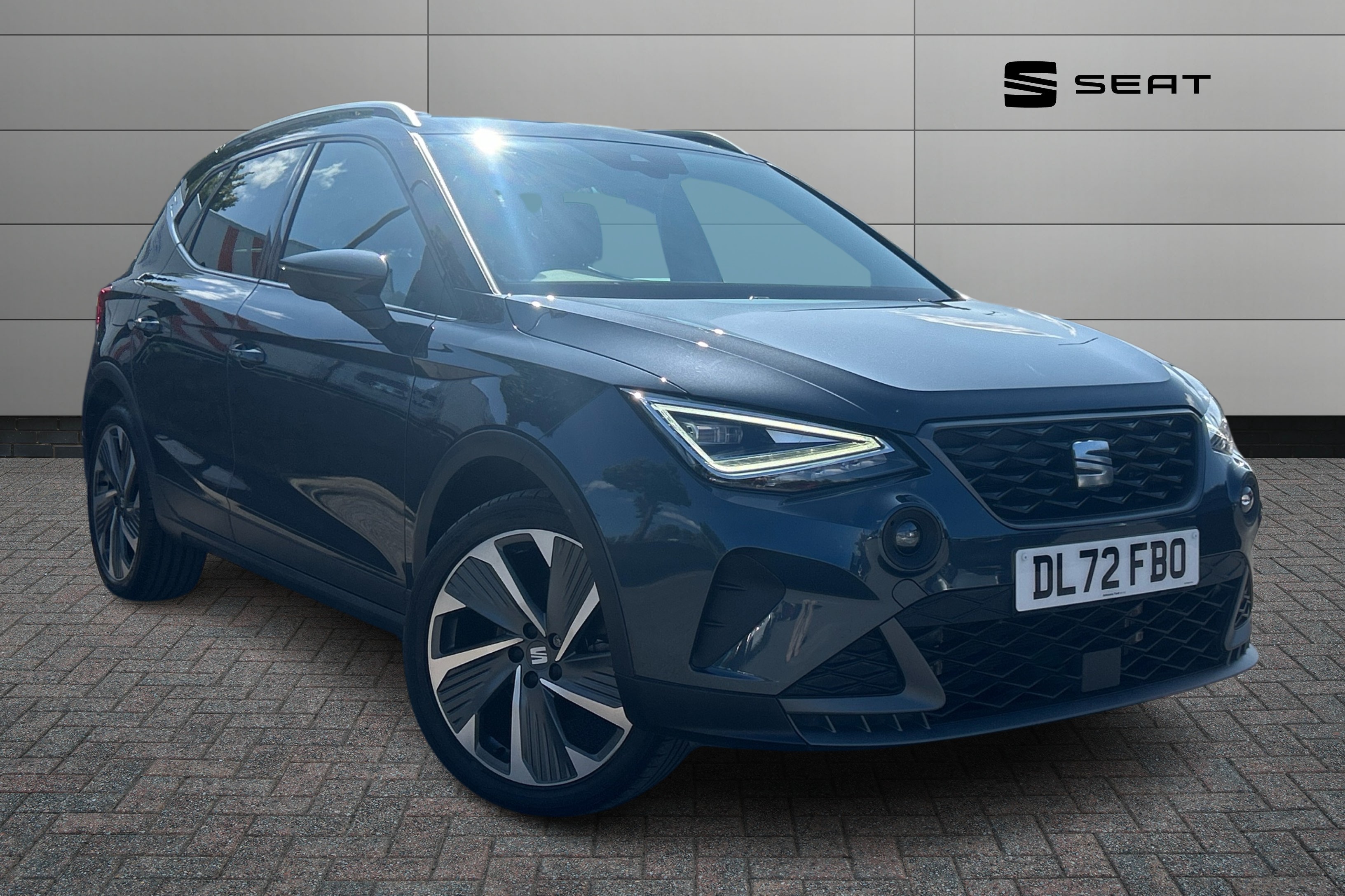 Main listing image - SEAT Arona