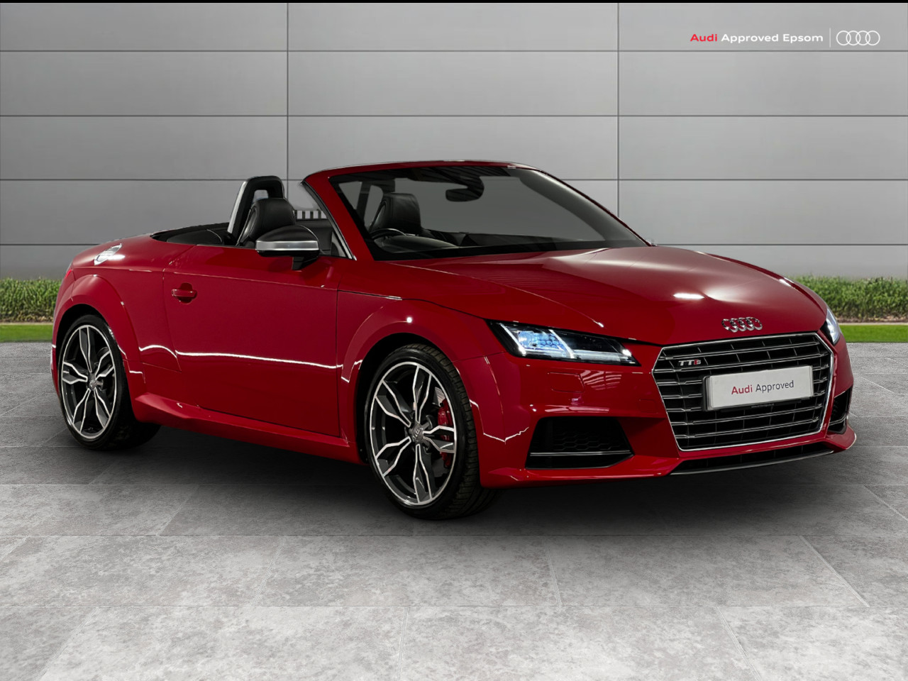 Main listing image - Audi TT S