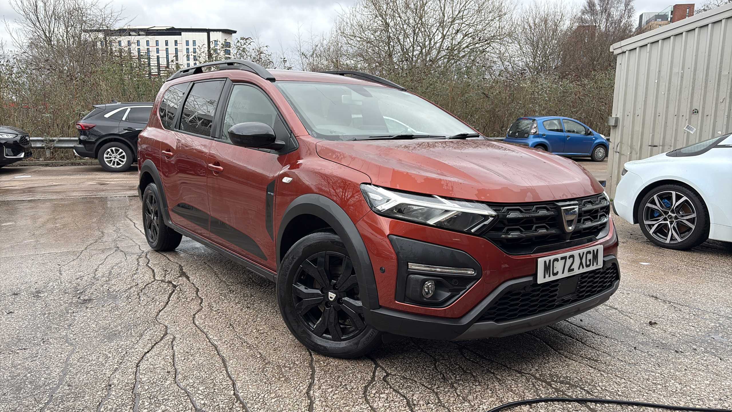 Main listing image - Dacia Jogger