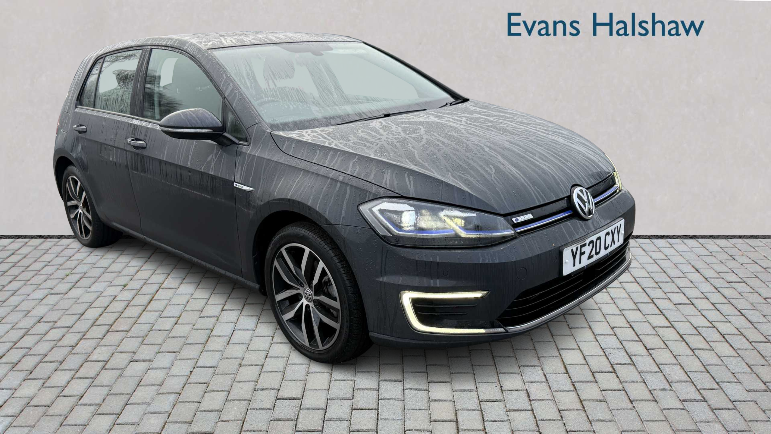 Main listing image - Volkswagen e-Golf