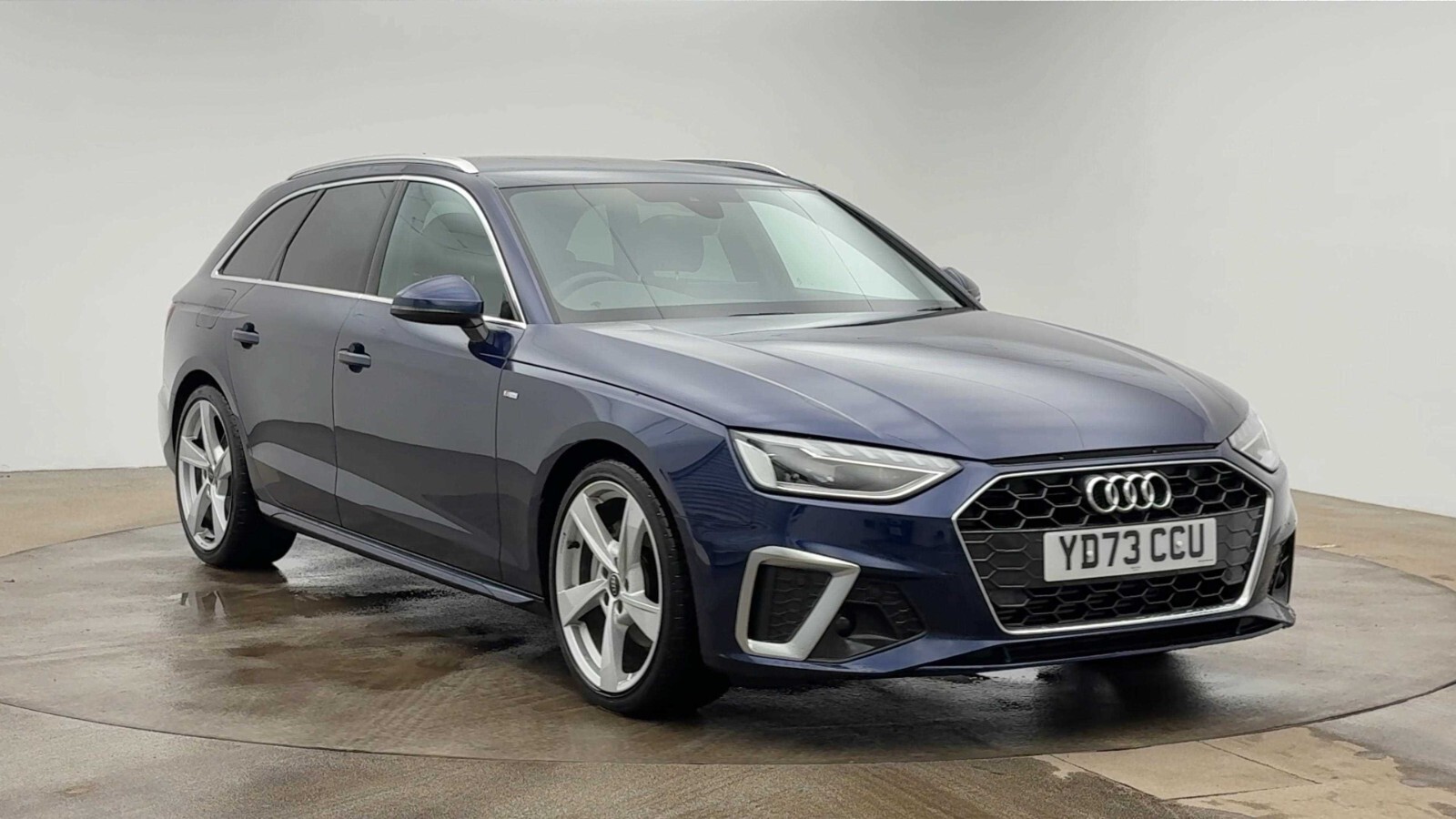 Main listing image - Audi A4 Avant