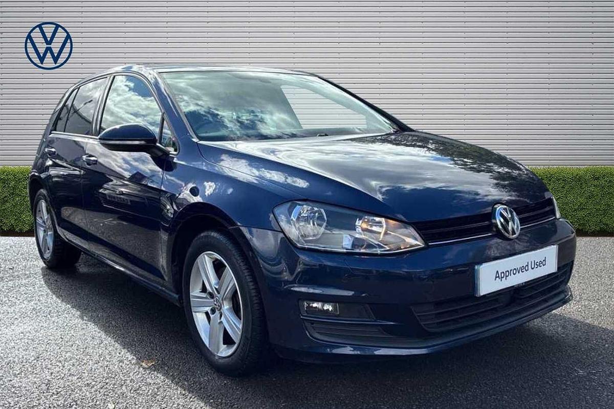 Main listing image - Volkswagen Golf