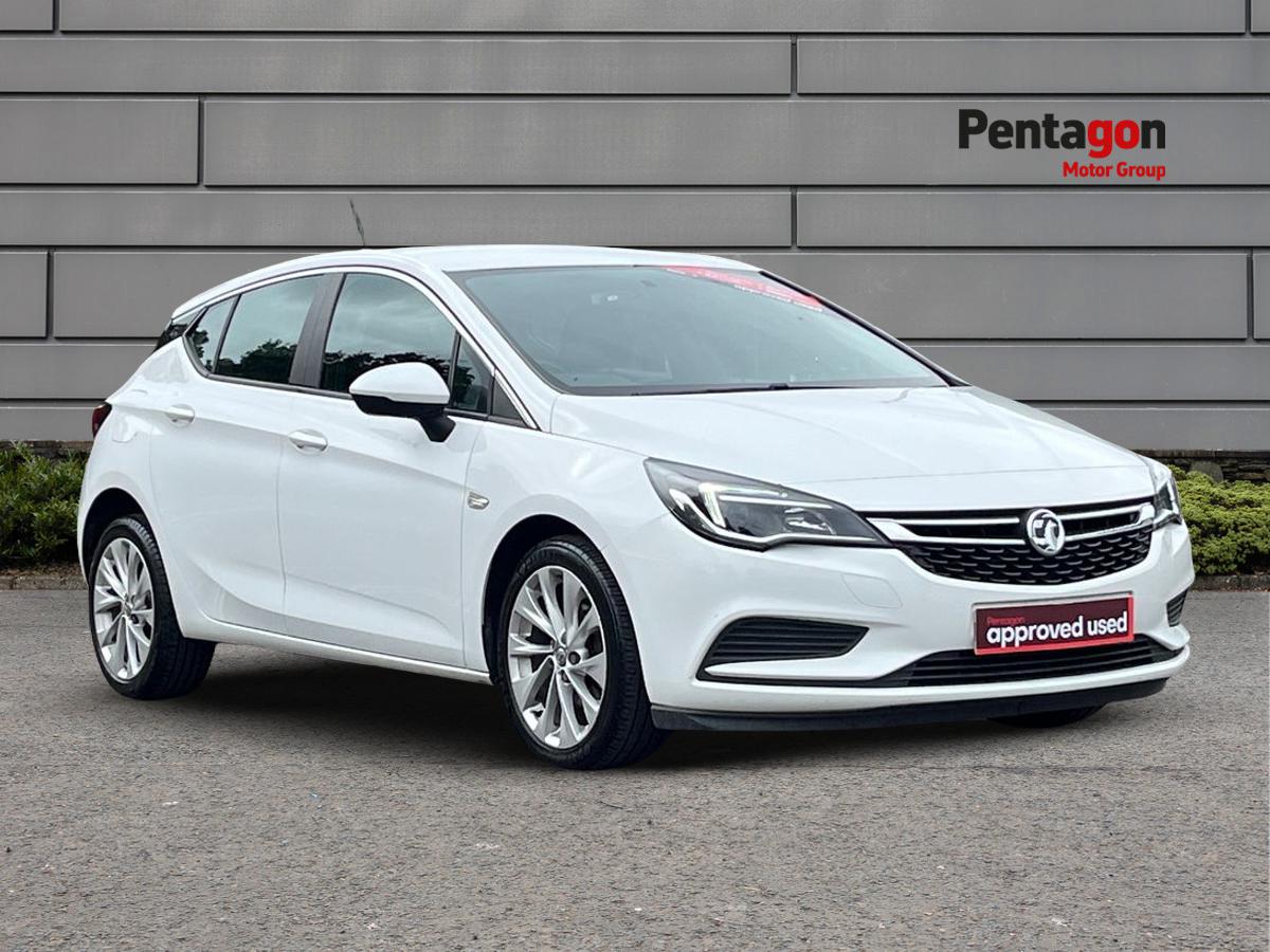 Main listing image - Vauxhall Astra
