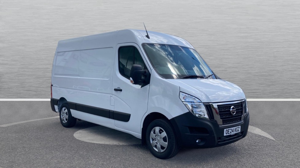 Main listing image - Nissan Interstar