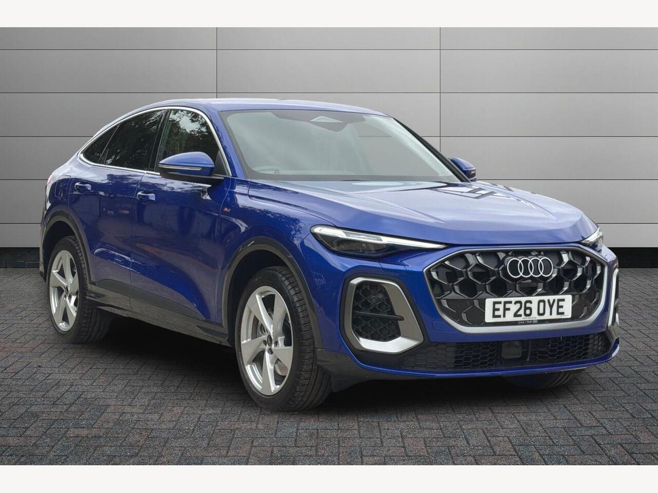 Main listing image - Audi Q5