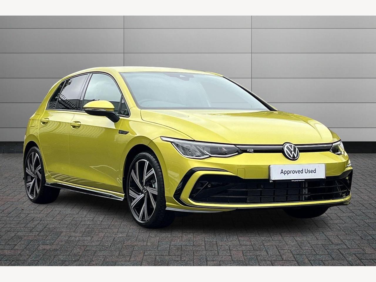 Main listing image - Volkswagen Golf