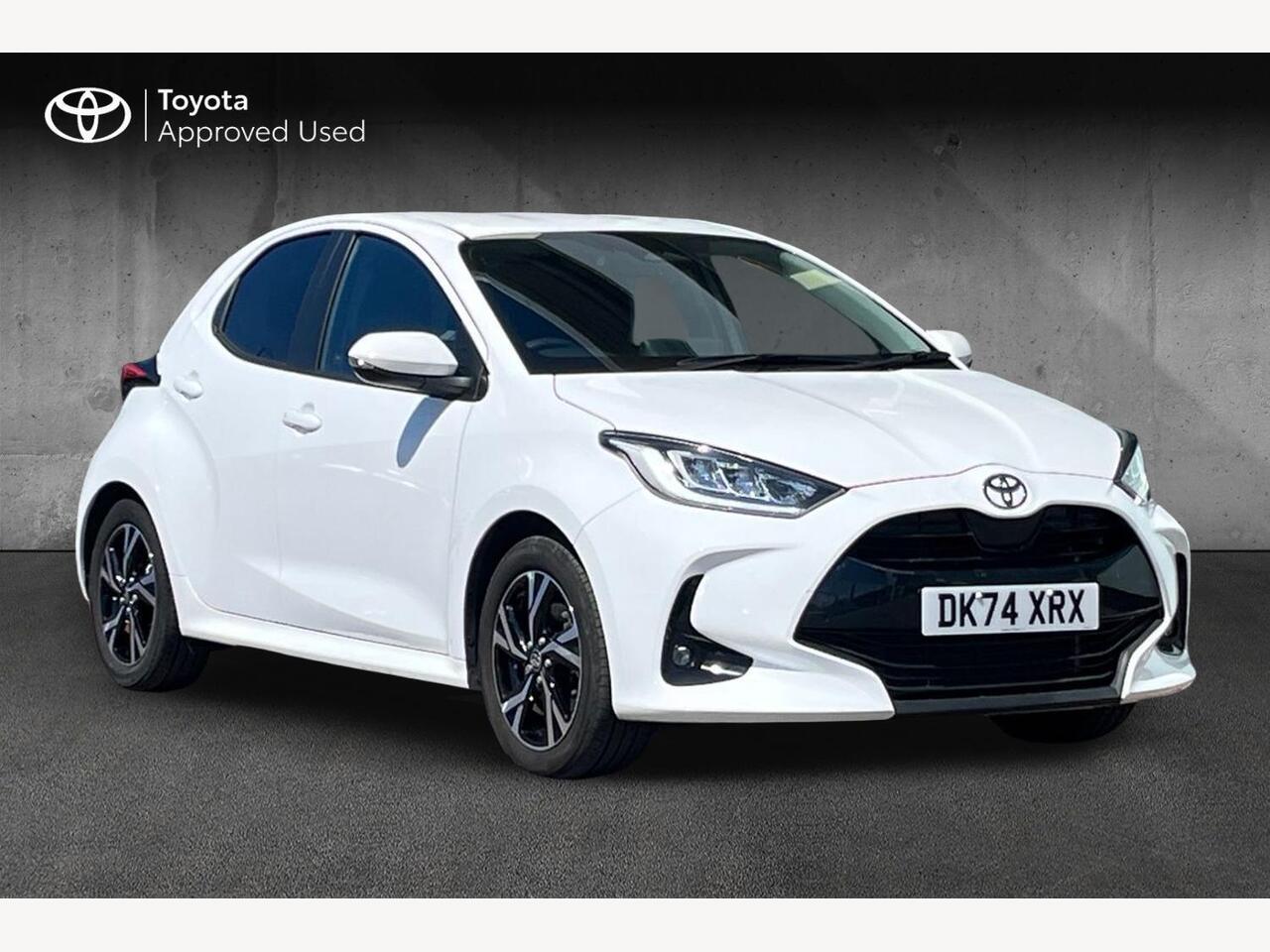 Main listing image - Toyota Yaris