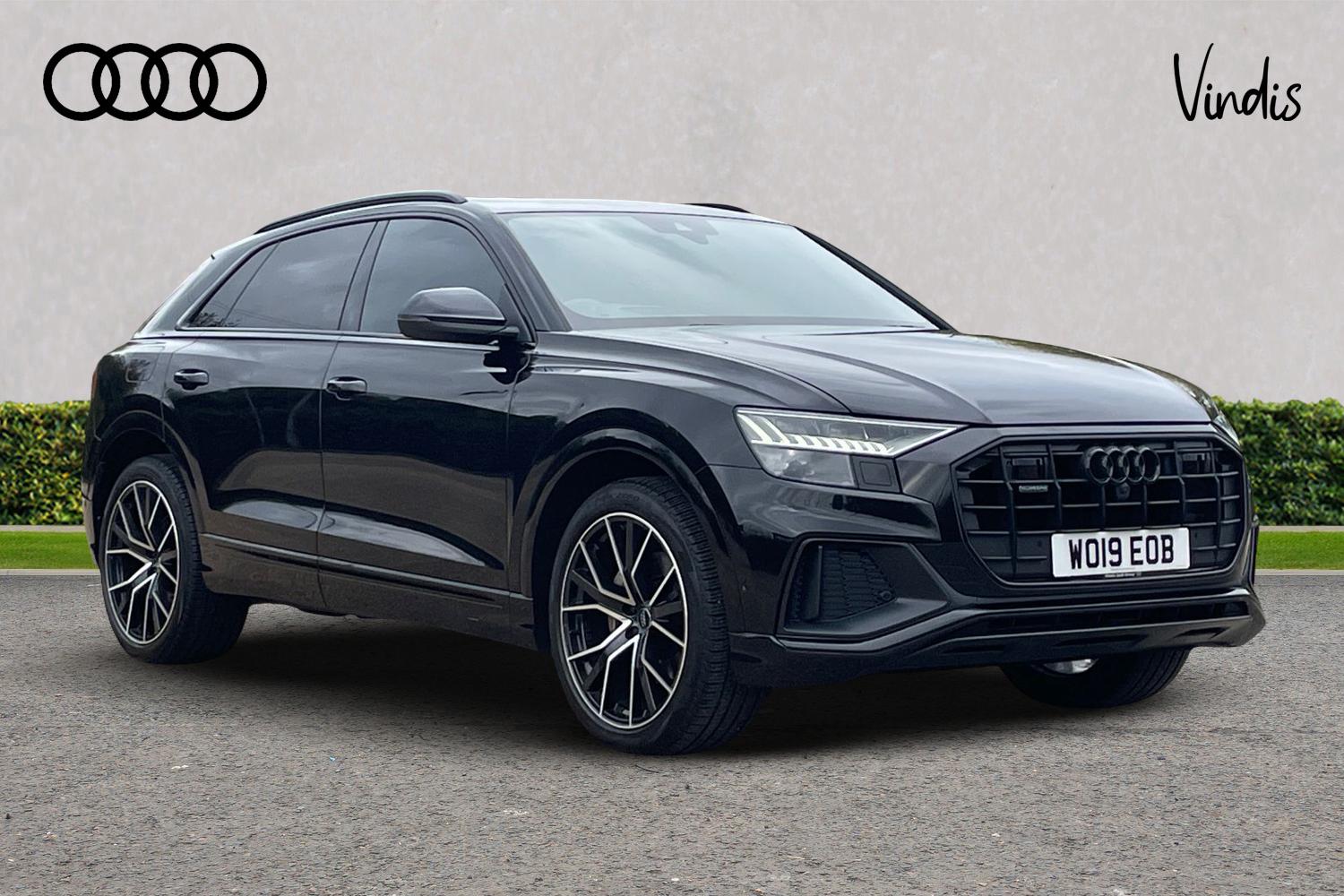 Main listing image - Audi Q8