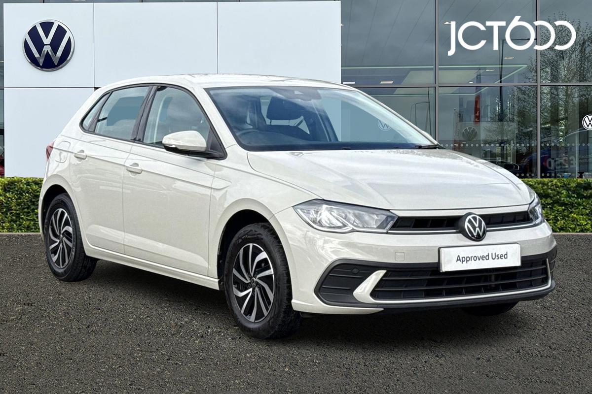 Main listing image - Volkswagen Polo