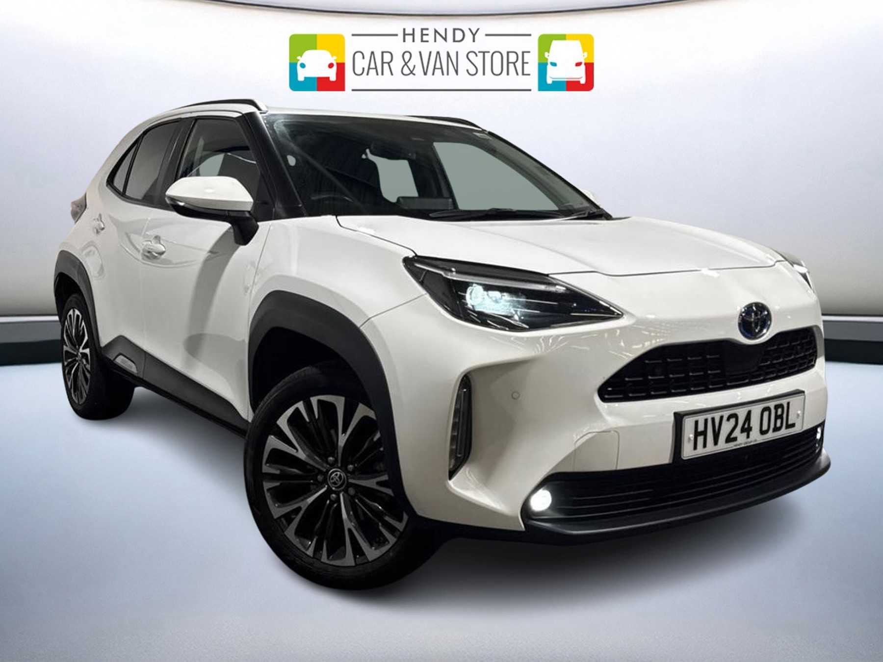 Main listing image - Toyota Yaris Cross