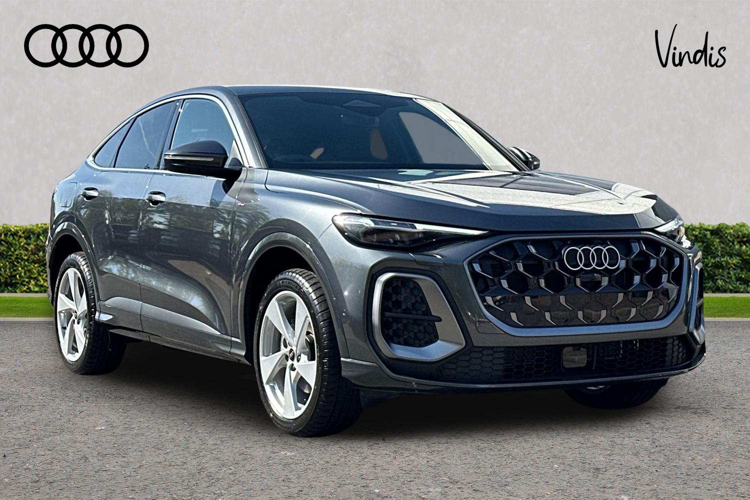 Main listing image - Audi Q5