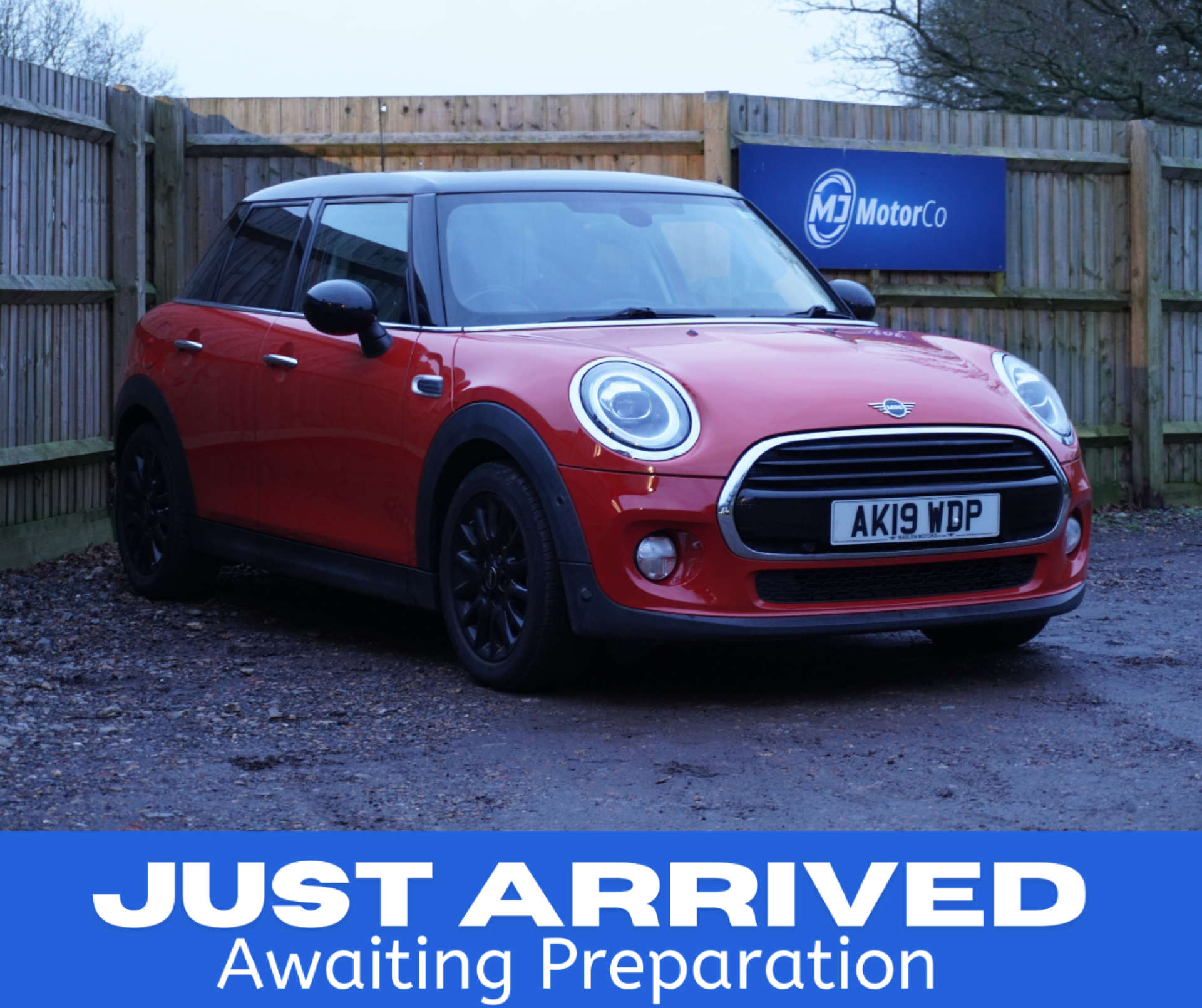 Main listing image - MINI Hatchback 5dr