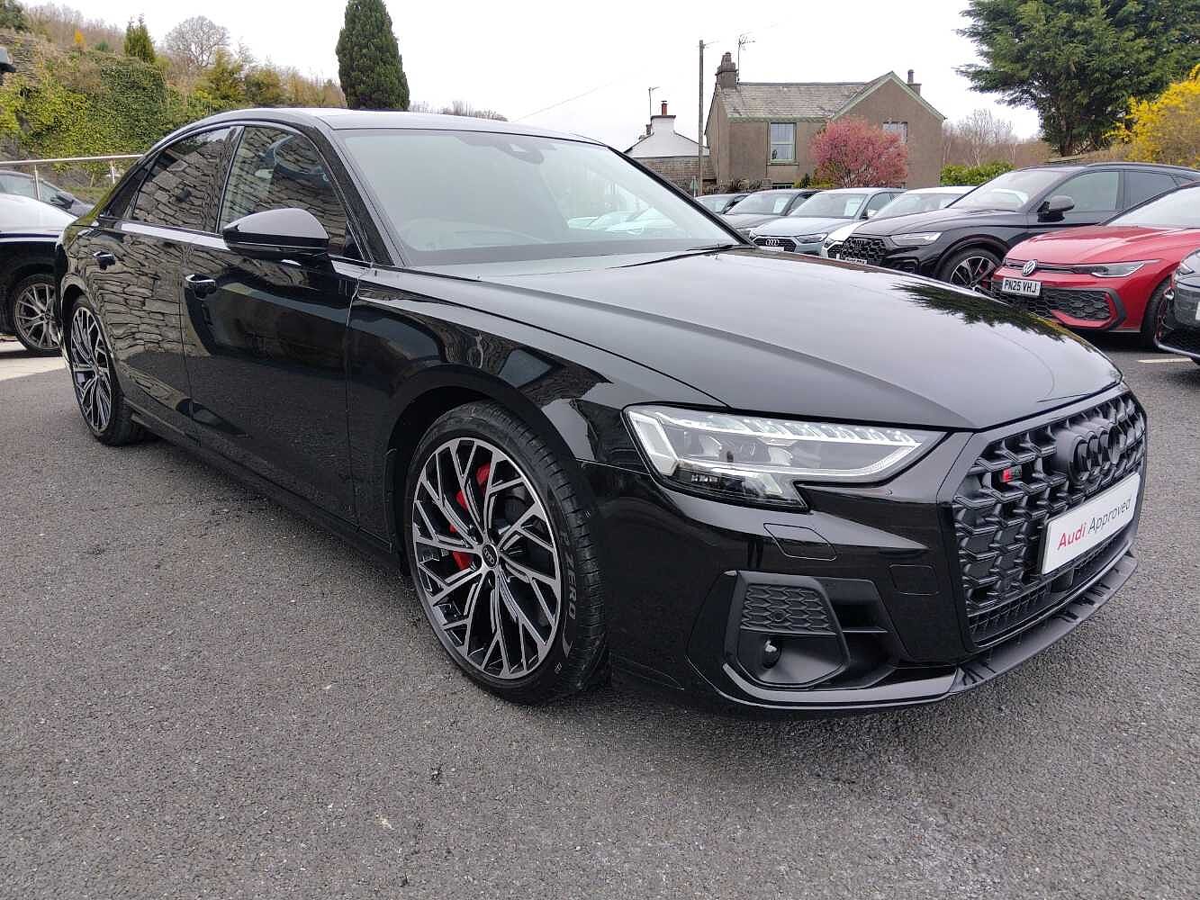Main listing image - Audi S8