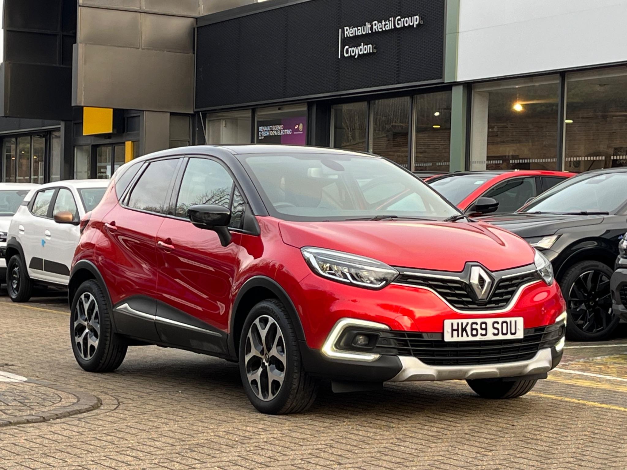 Main listing image - Renault Captur