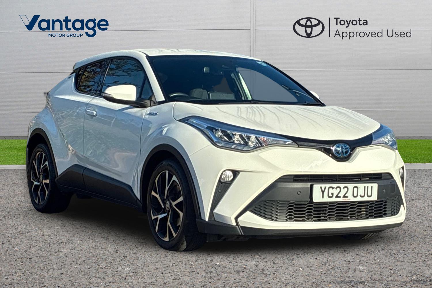 Main listing image - Toyota C-HR
