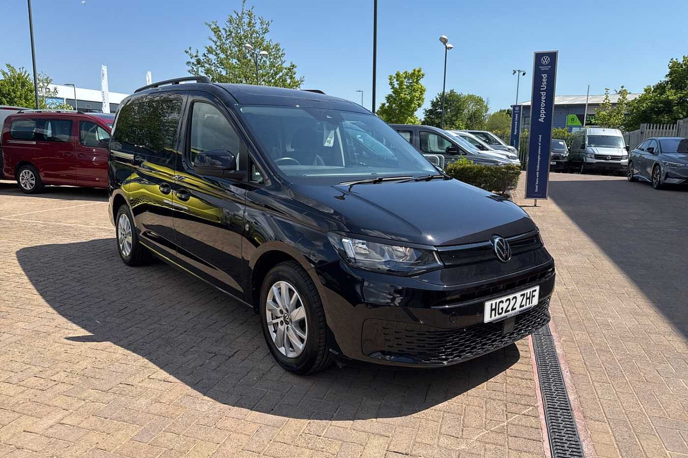 Main listing image - Volkswagen Caddy California Maxi