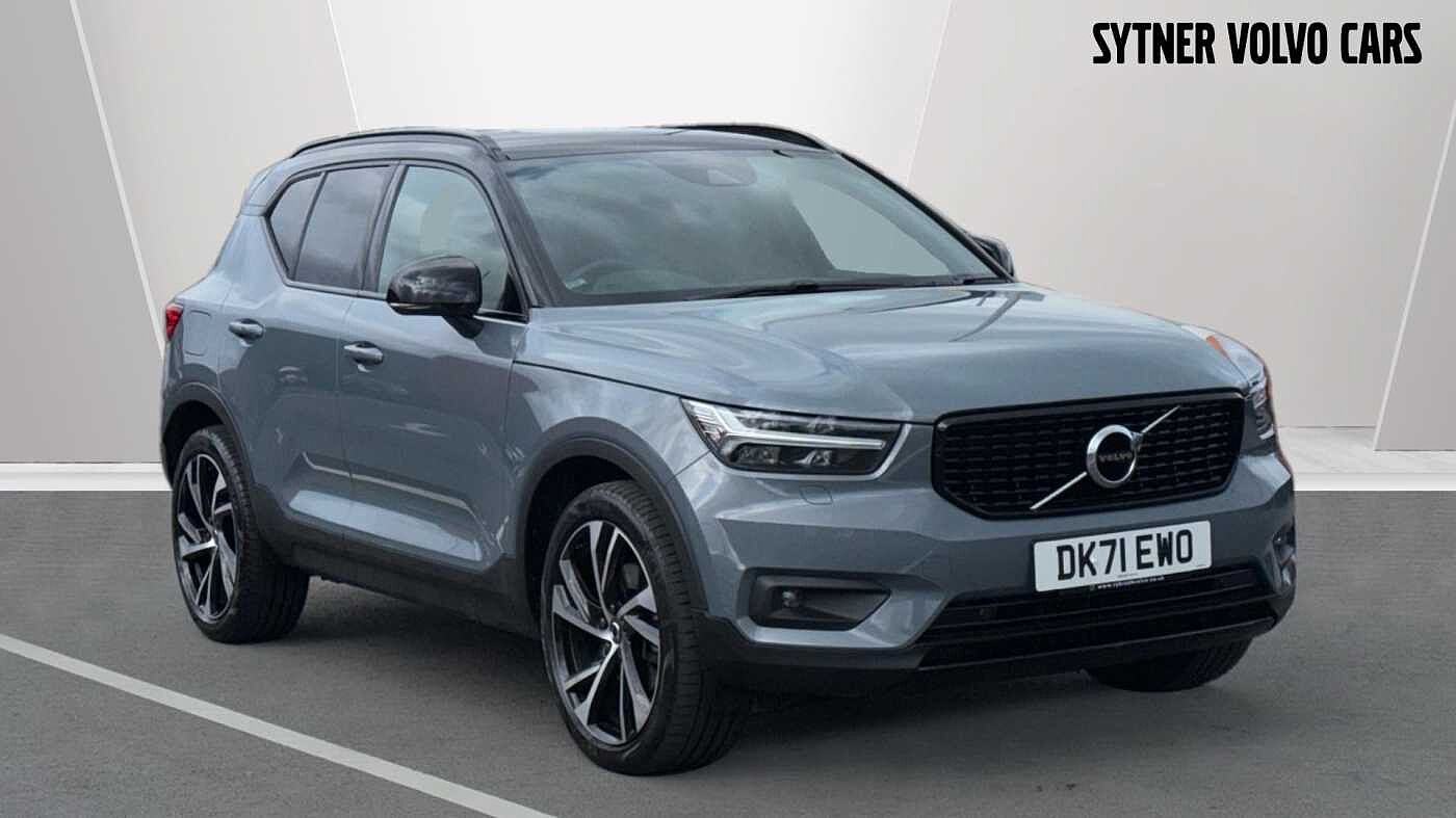 Main listing image - Volvo XC40