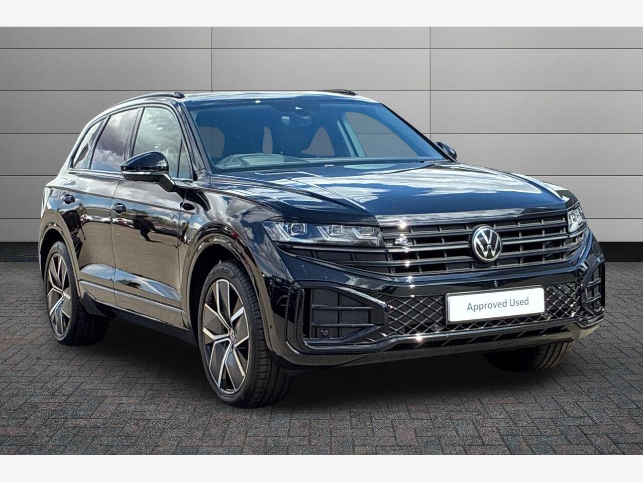 Main listing image - Volkswagen Touareg