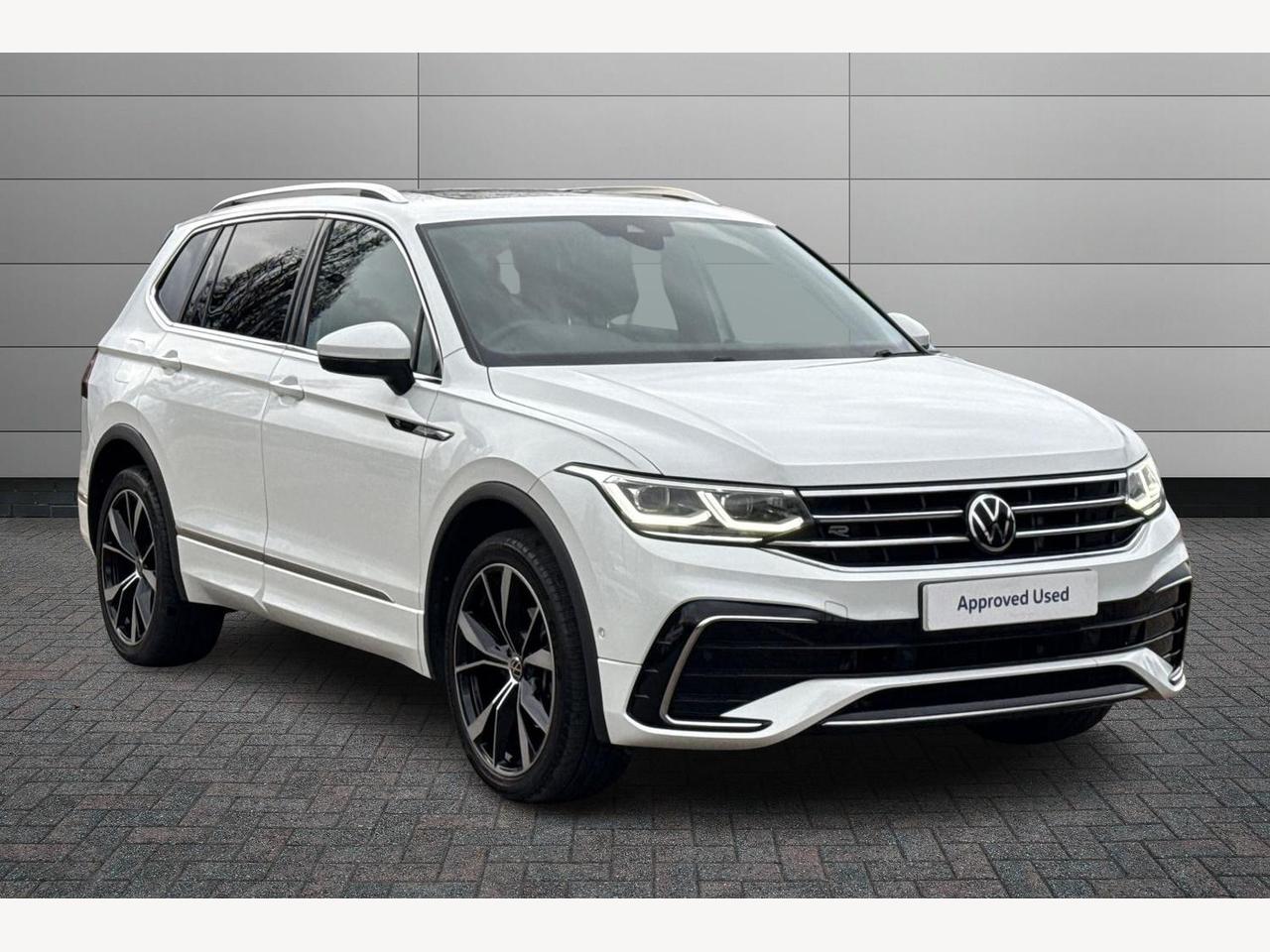 Main listing image - Volkswagen Tiguan Allspace