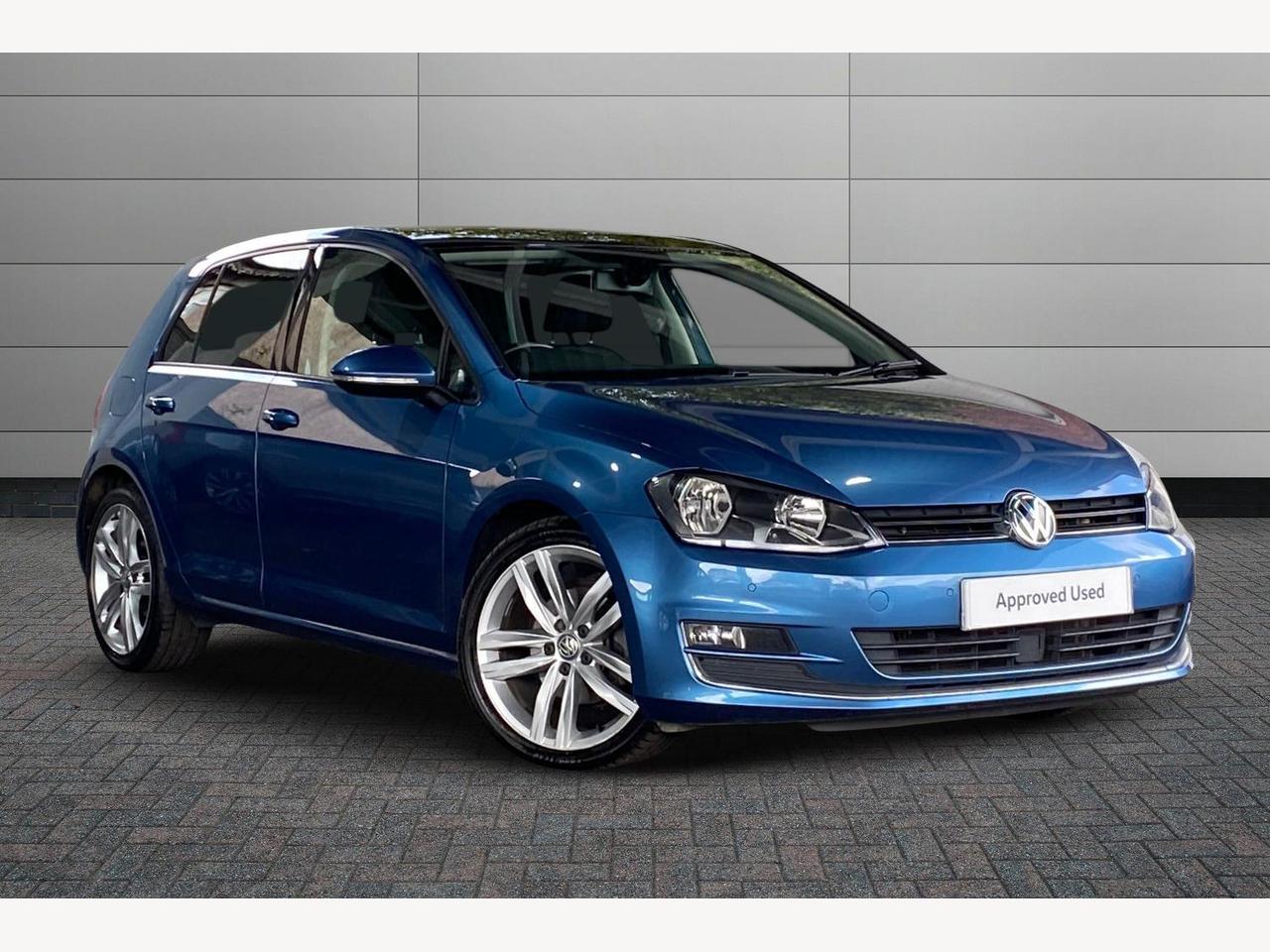 Main listing image - Volkswagen Golf