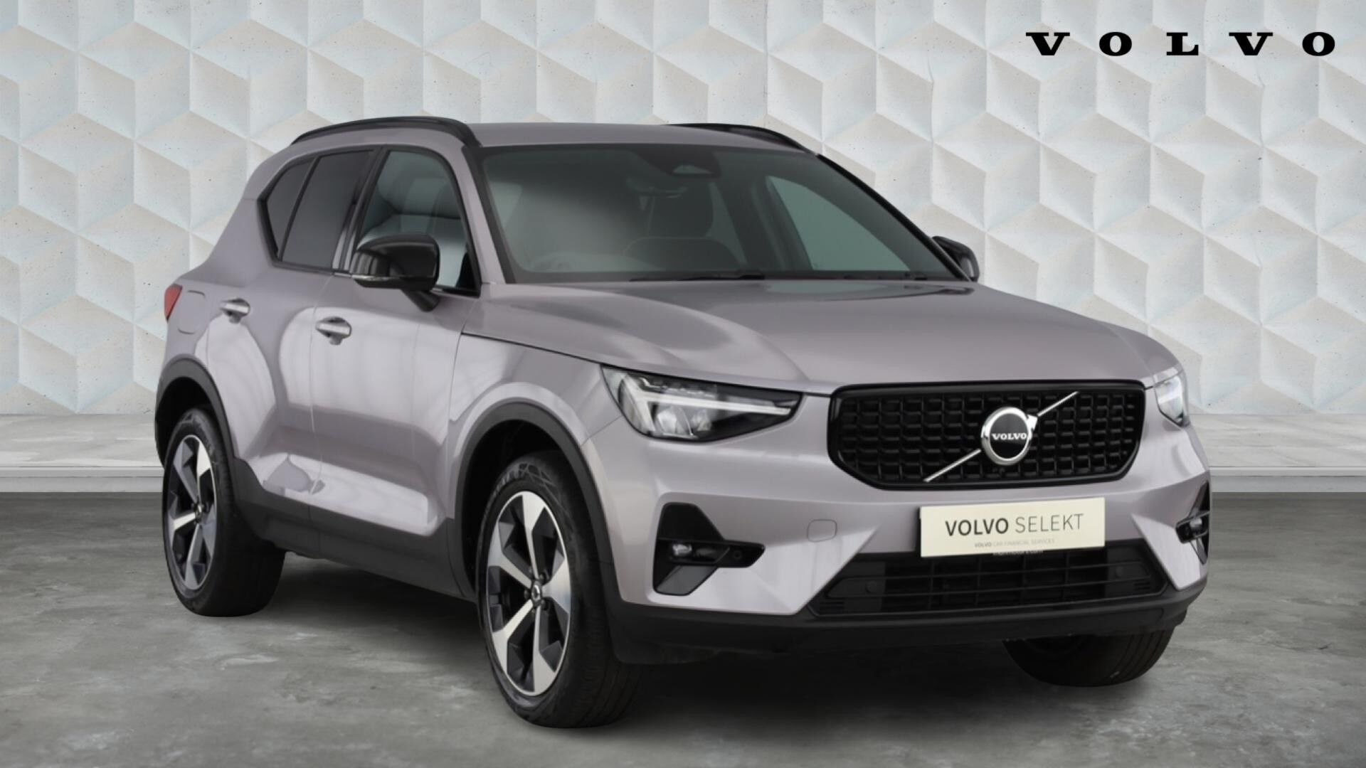 Main listing image - Volvo XC40