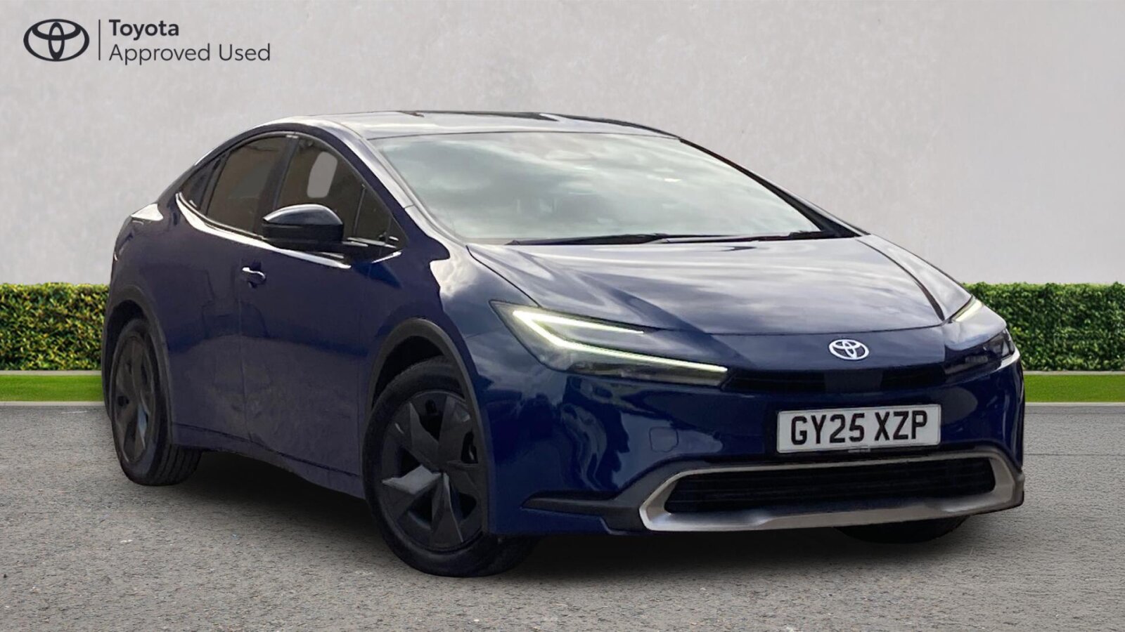 Main listing image - Toyota Prius