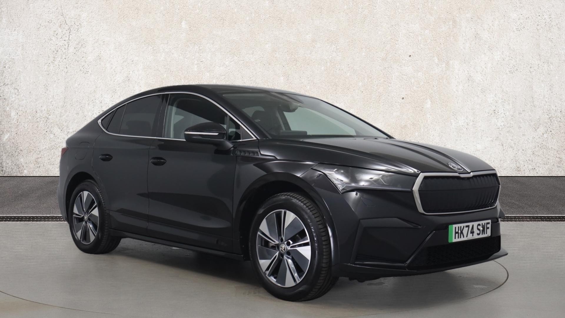 Main listing image - Skoda Enyaq