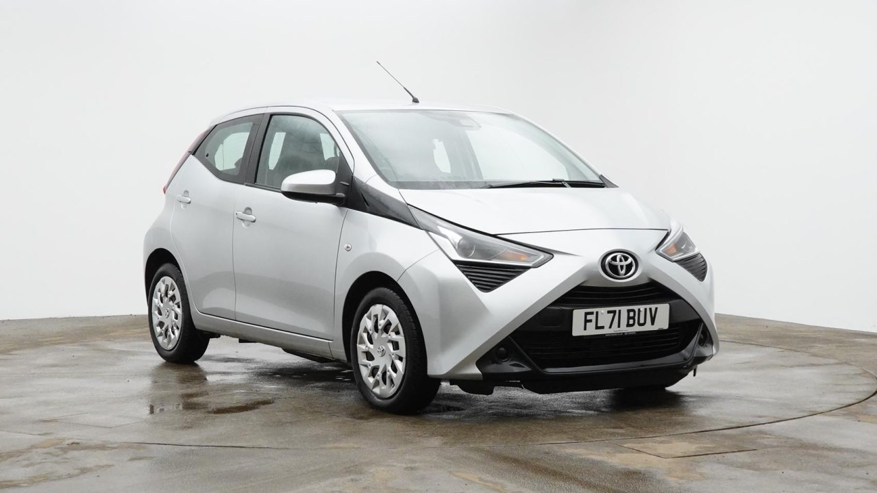 Main listing image - Toyota Aygo